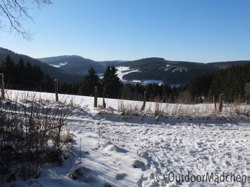 Winterwanderung-Sauerland-Clemensberg-Langenberg-Outdoormaedchen (18)